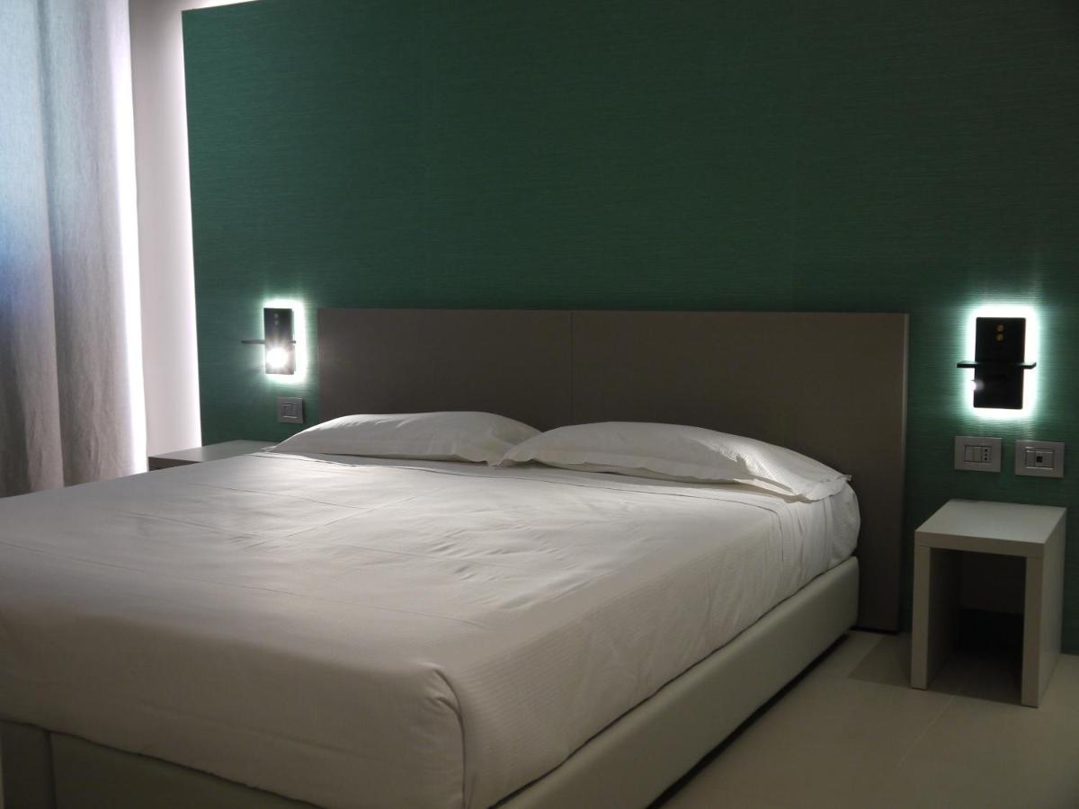 Rb Del Teatro&Apartaments Imola Eksteriør bilde