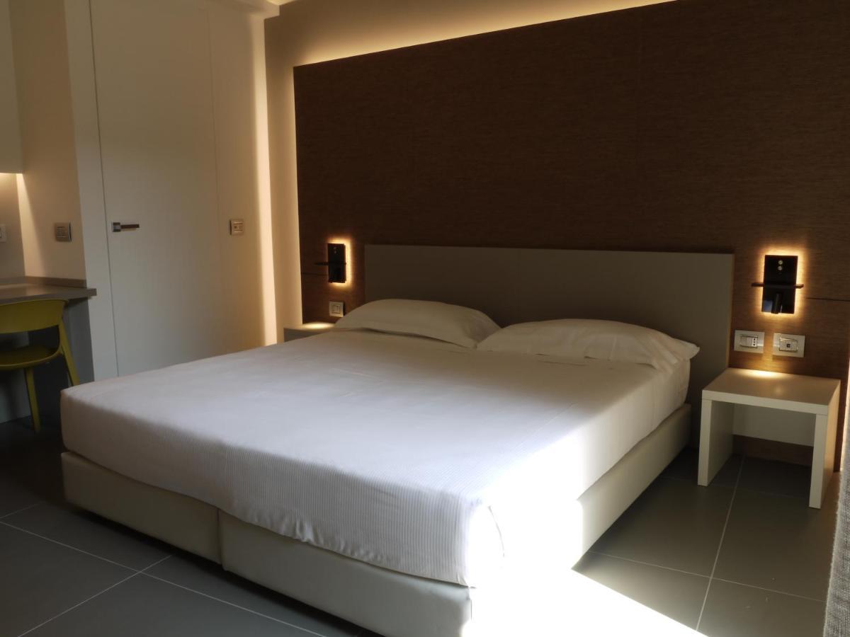 Rb Del Teatro&Apartaments Imola Eksteriør bilde
