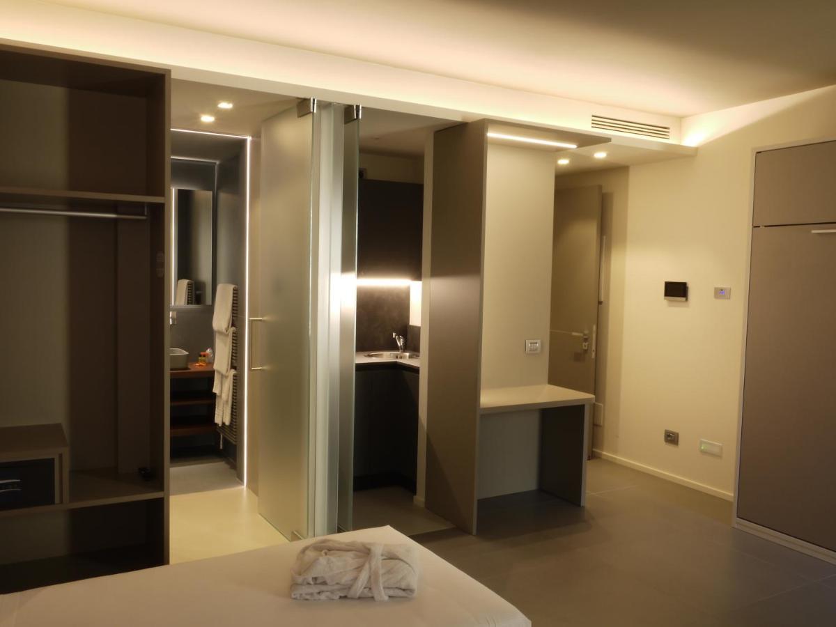 Rb Del Teatro&Apartaments Imola Eksteriør bilde
