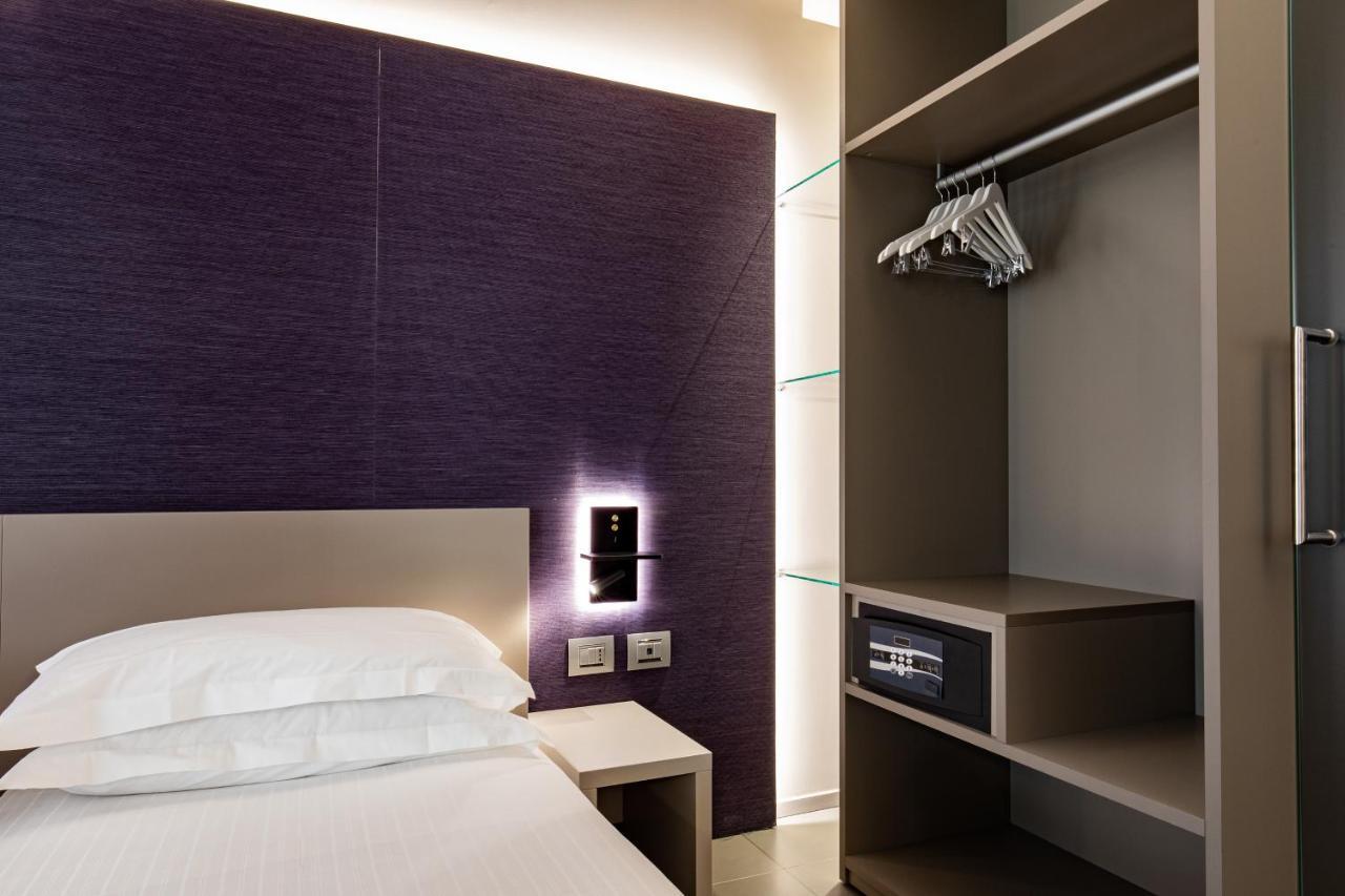 Rb Del Teatro&Apartaments Imola Eksteriør bilde